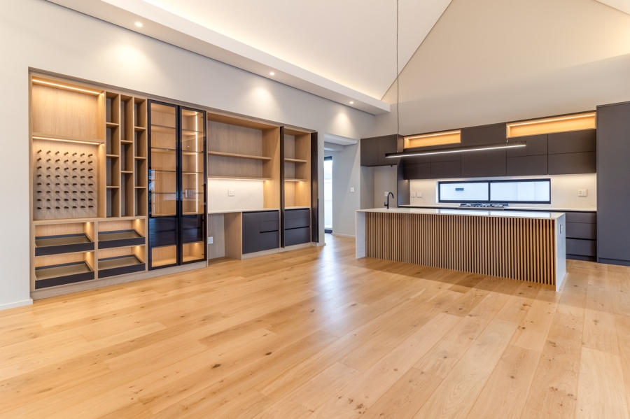 4 Bedroom Property for Sale in Pearl Valley at Val de Vie Western Cape